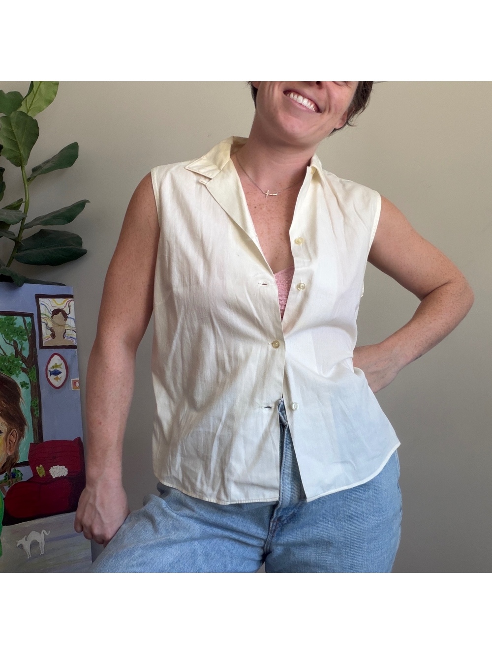 Vintage 70s sleeveless blouse cream sleeveless button front blouse
